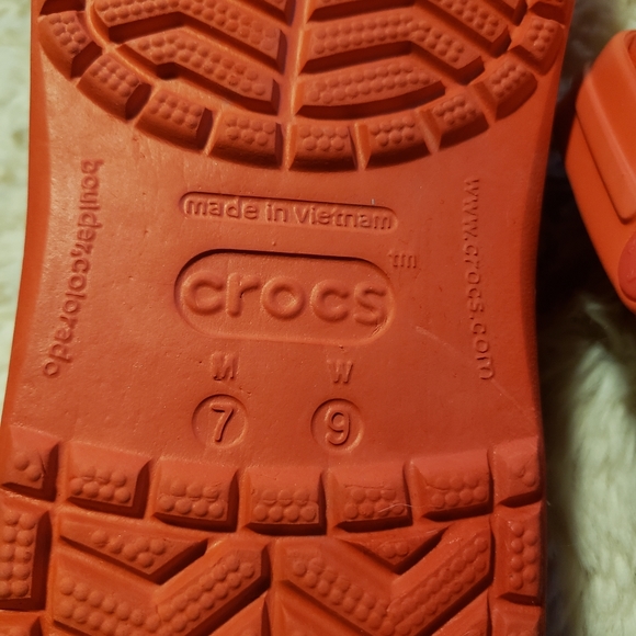 Cars Crocs Women 9 Mens 7 New without tags - Picture 4 of 7